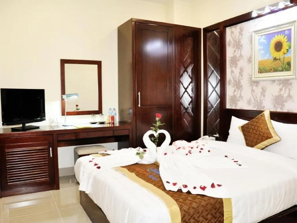***  Gia Linh Hotel Da Nang Vietnam