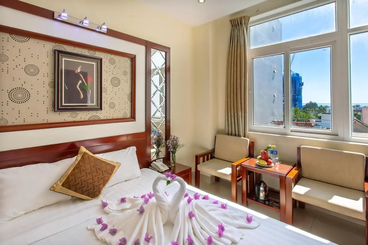 Gia Linh Hotel Da Nang 3*,